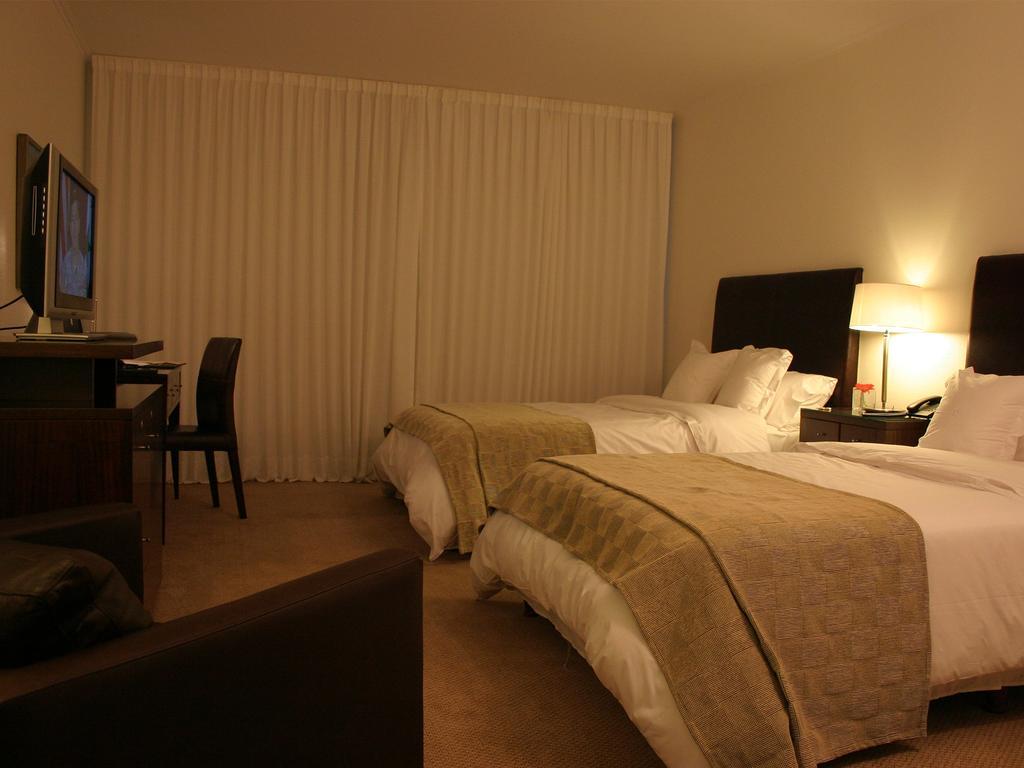 Ros Tower Hotel Rosario Habitación foto